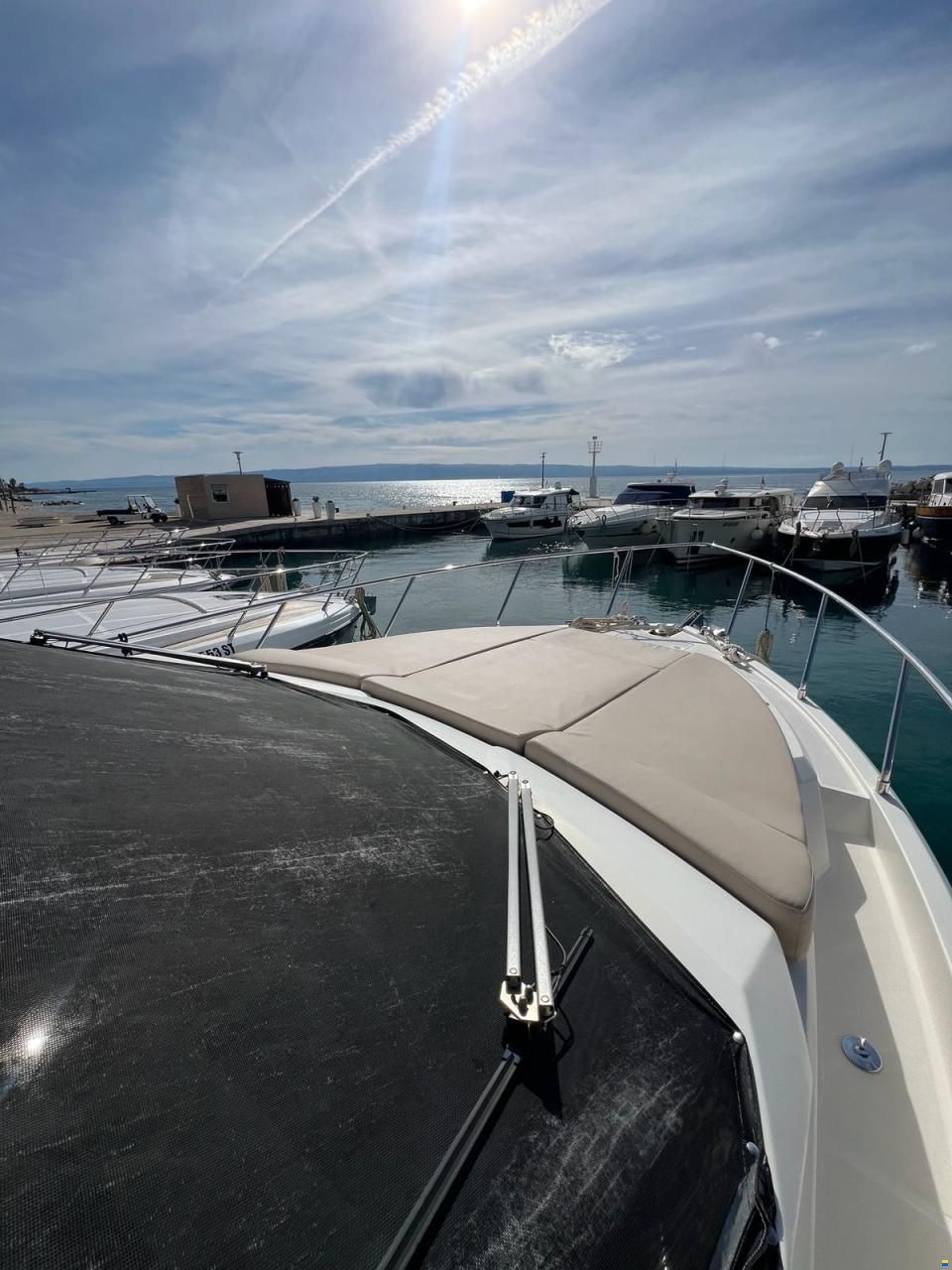 Ferretti 450