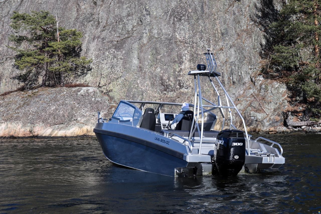 UMS-Boat 805 DC