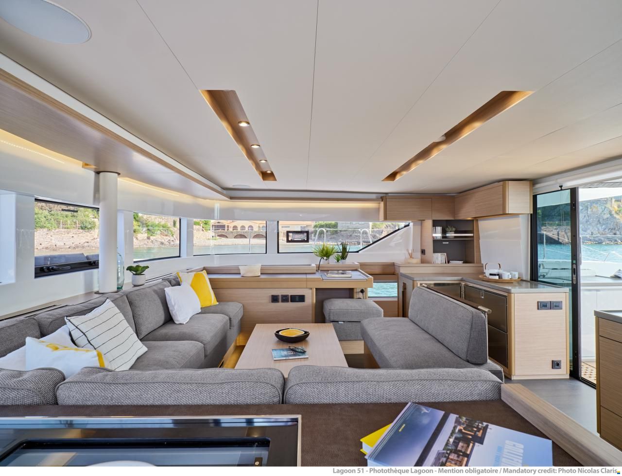Lagoon 51
