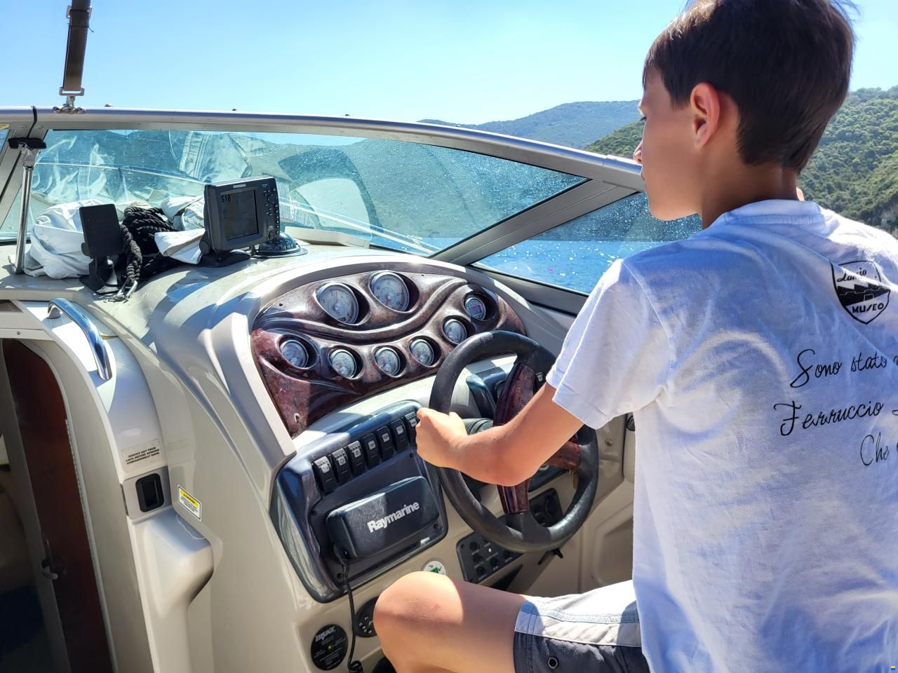 Monterey 245 Cruiser