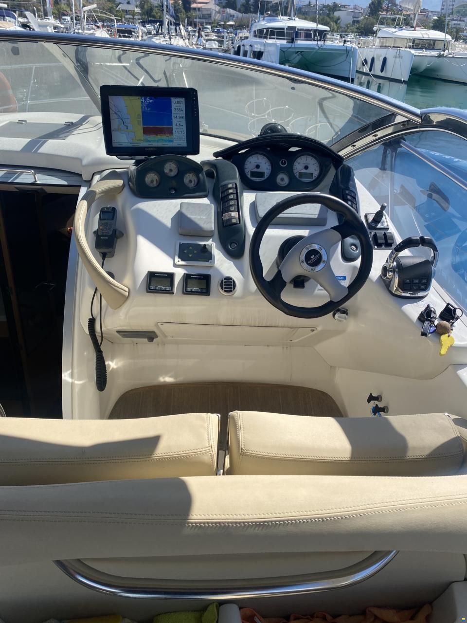 Cranchi Endurance 33