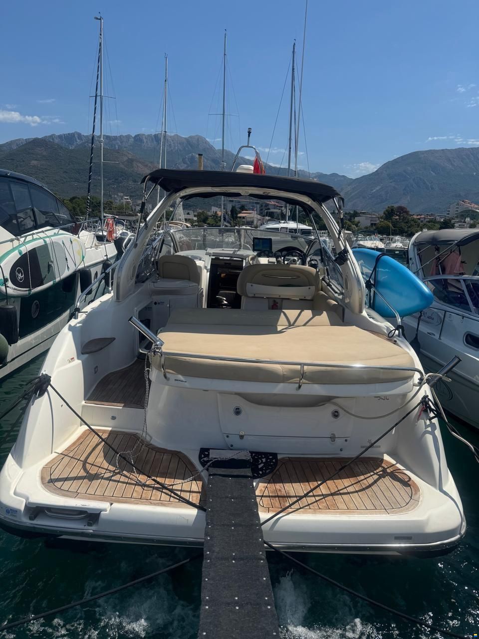 Cranchi Endurance 33