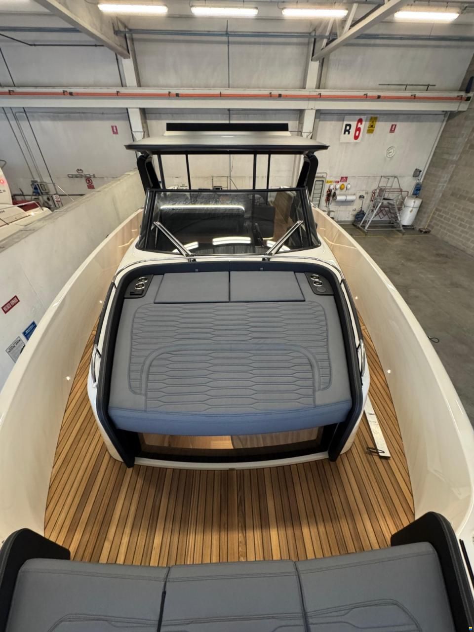 Cranchi A46 Luxury Tender