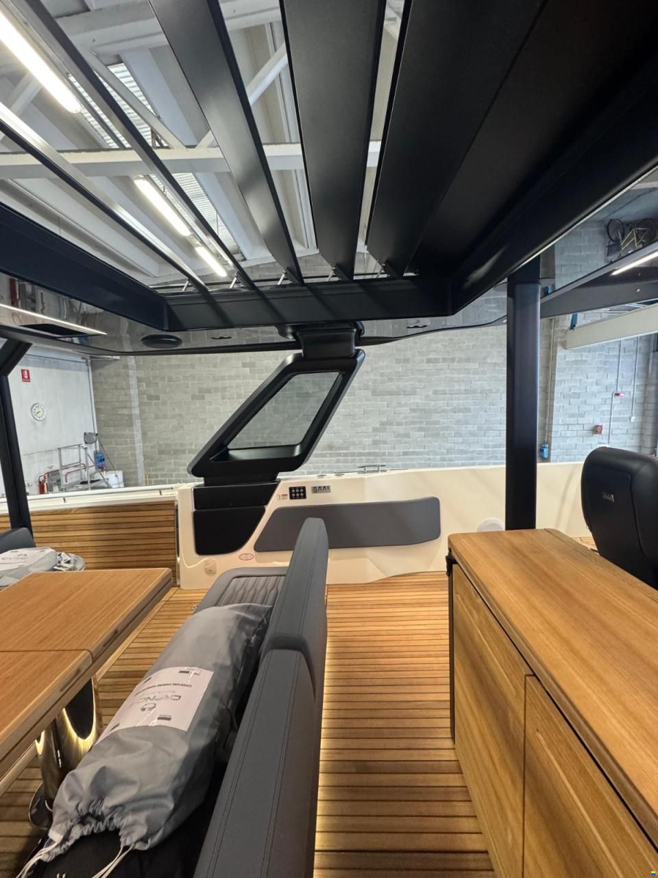 Cranchi A46 Luxury Tender