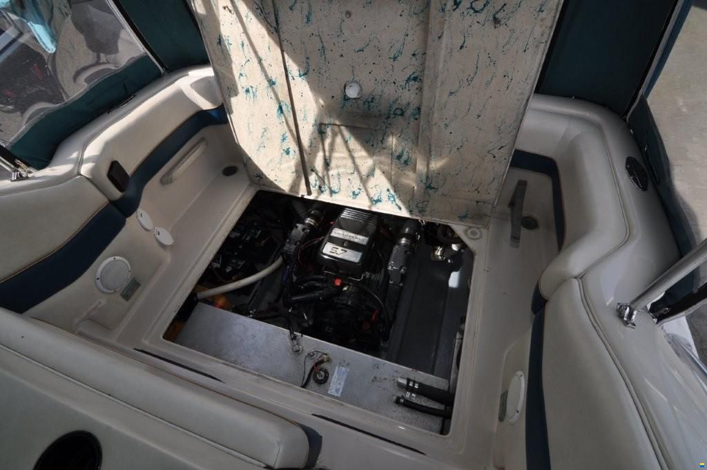 Crownline 765