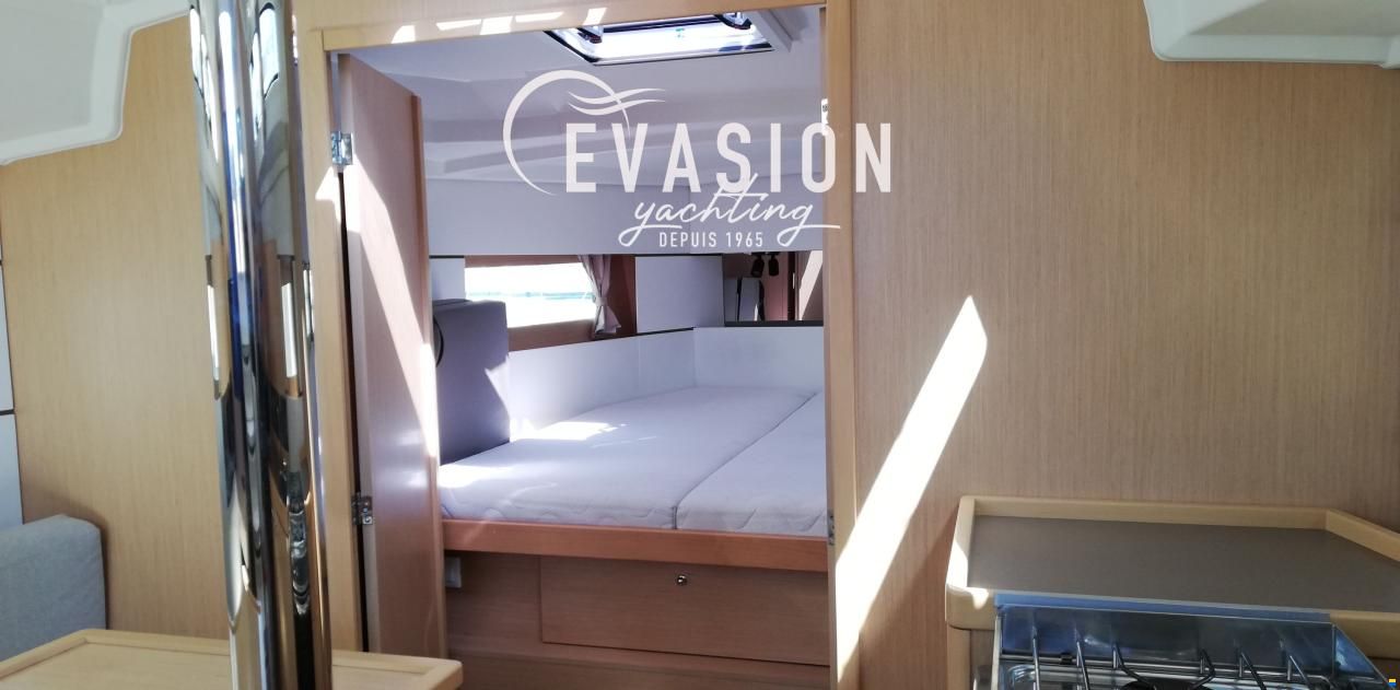 Oceanis 38.1