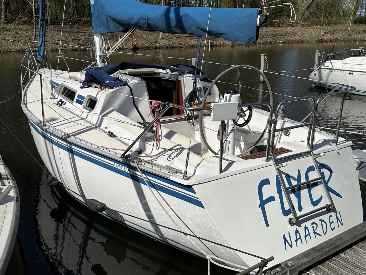 Hunter Marine Hunter 28.5