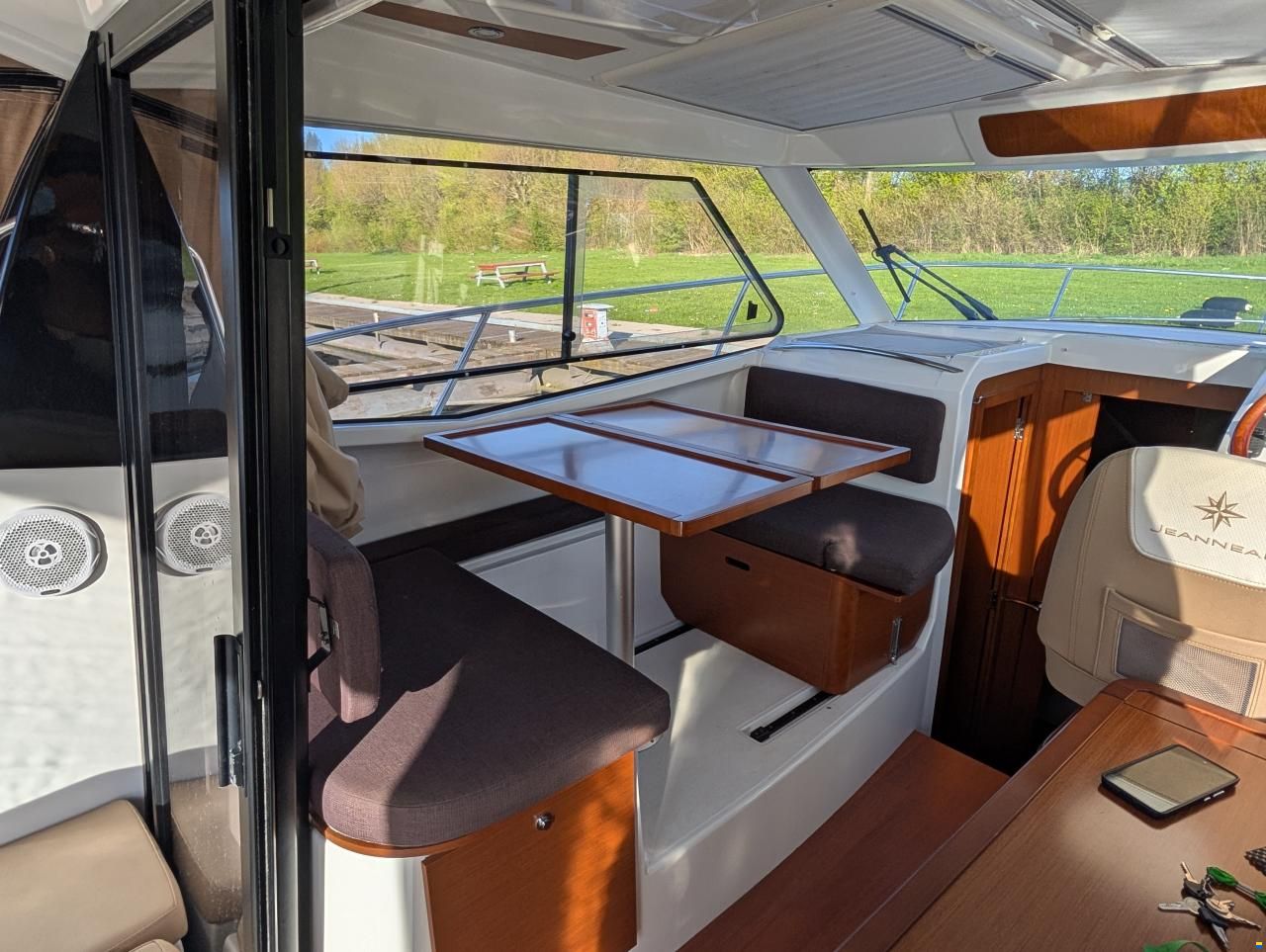 Jeanneau Merry Fisher 855