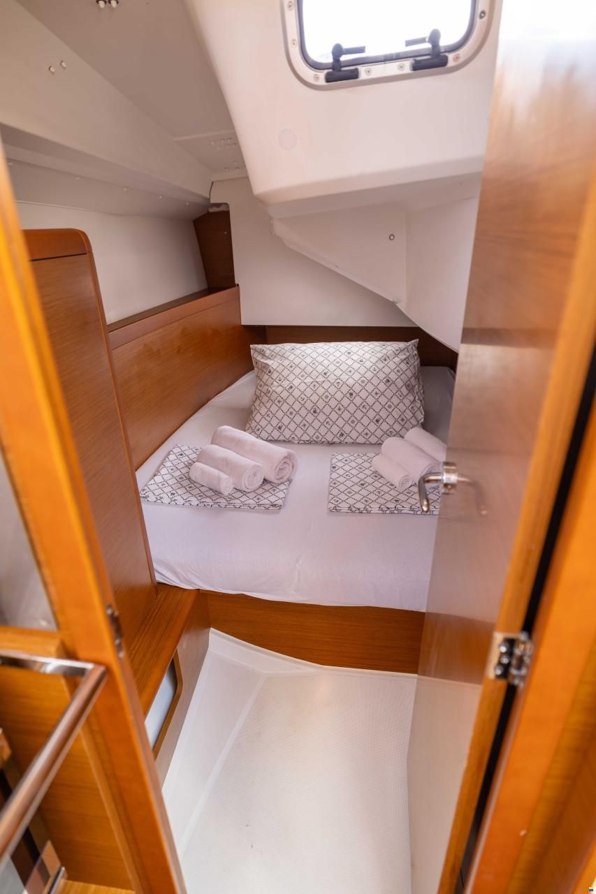 Jeanneau Sun Odyssey 349