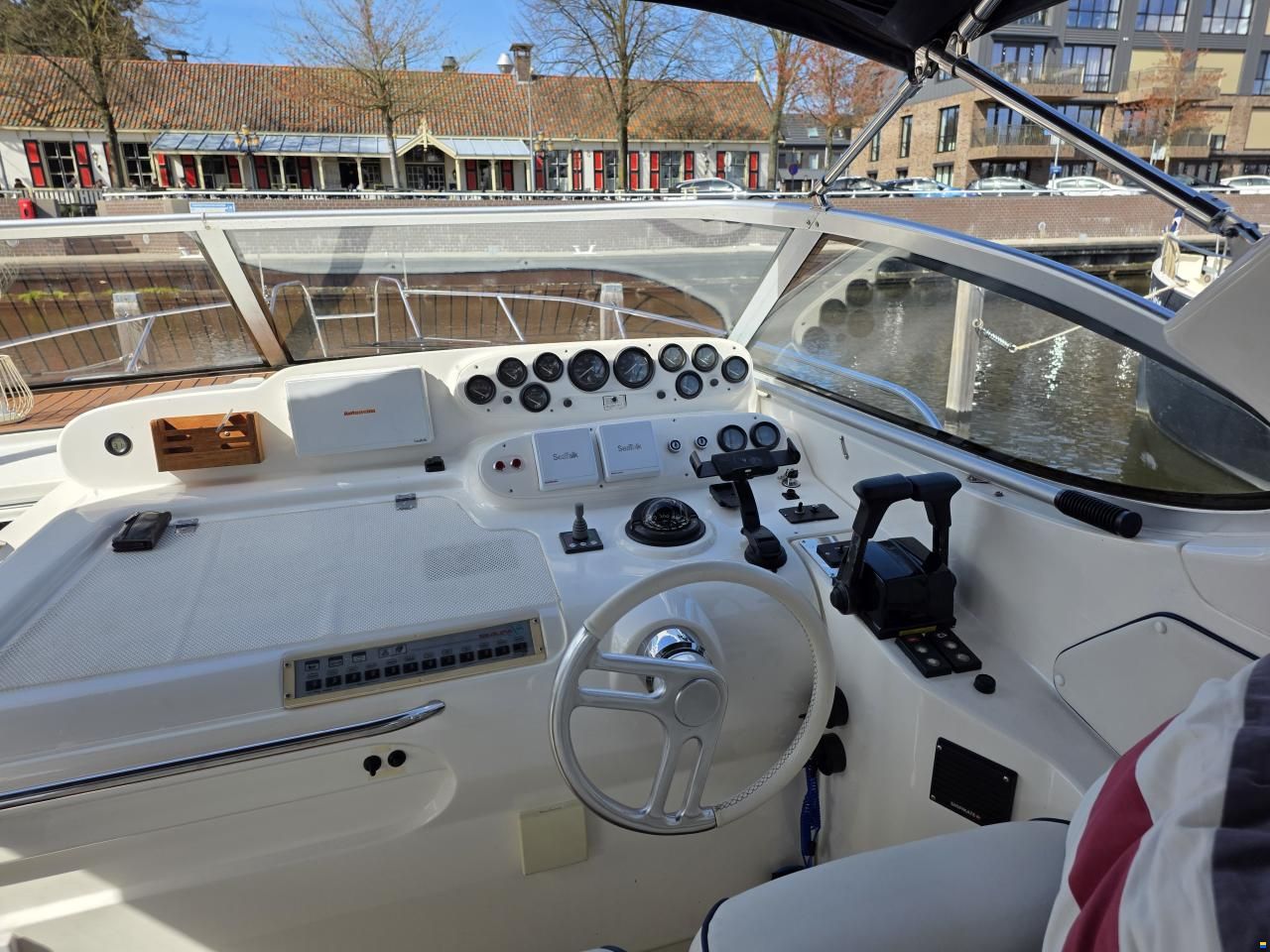 Sealine 310 Ambassador