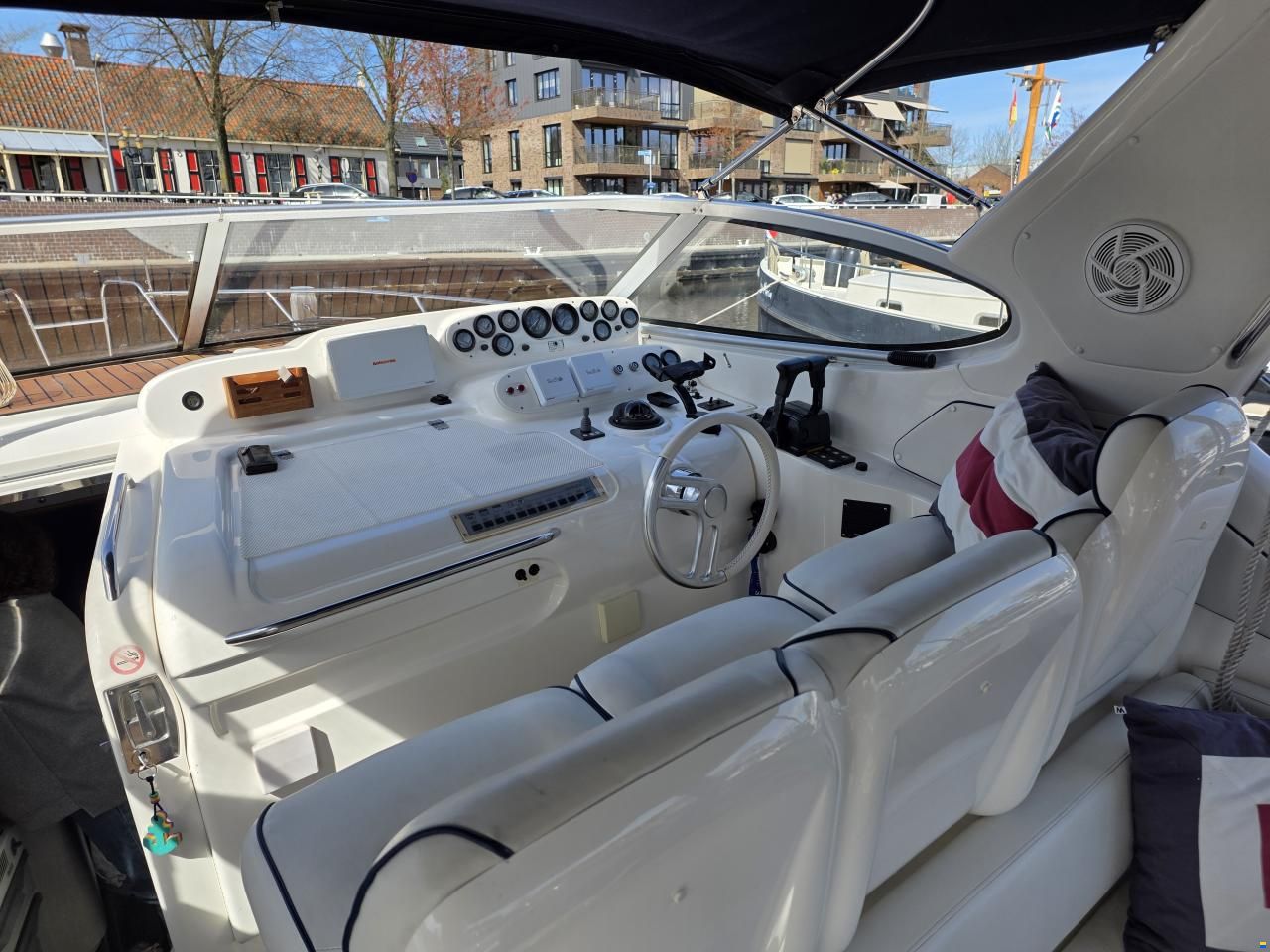 Sealine 310 Ambassador