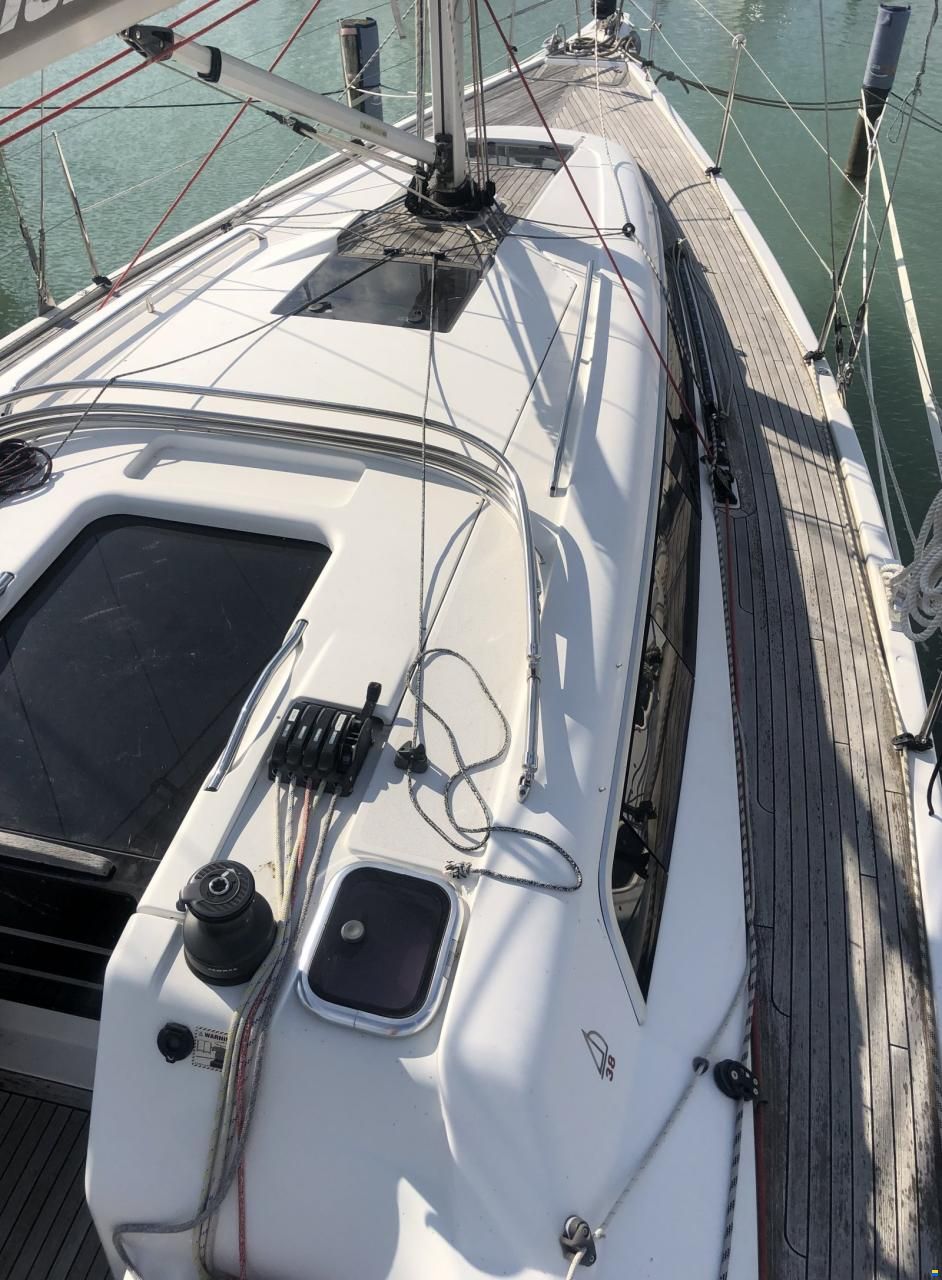 Dehler 38 Performance Cruiser