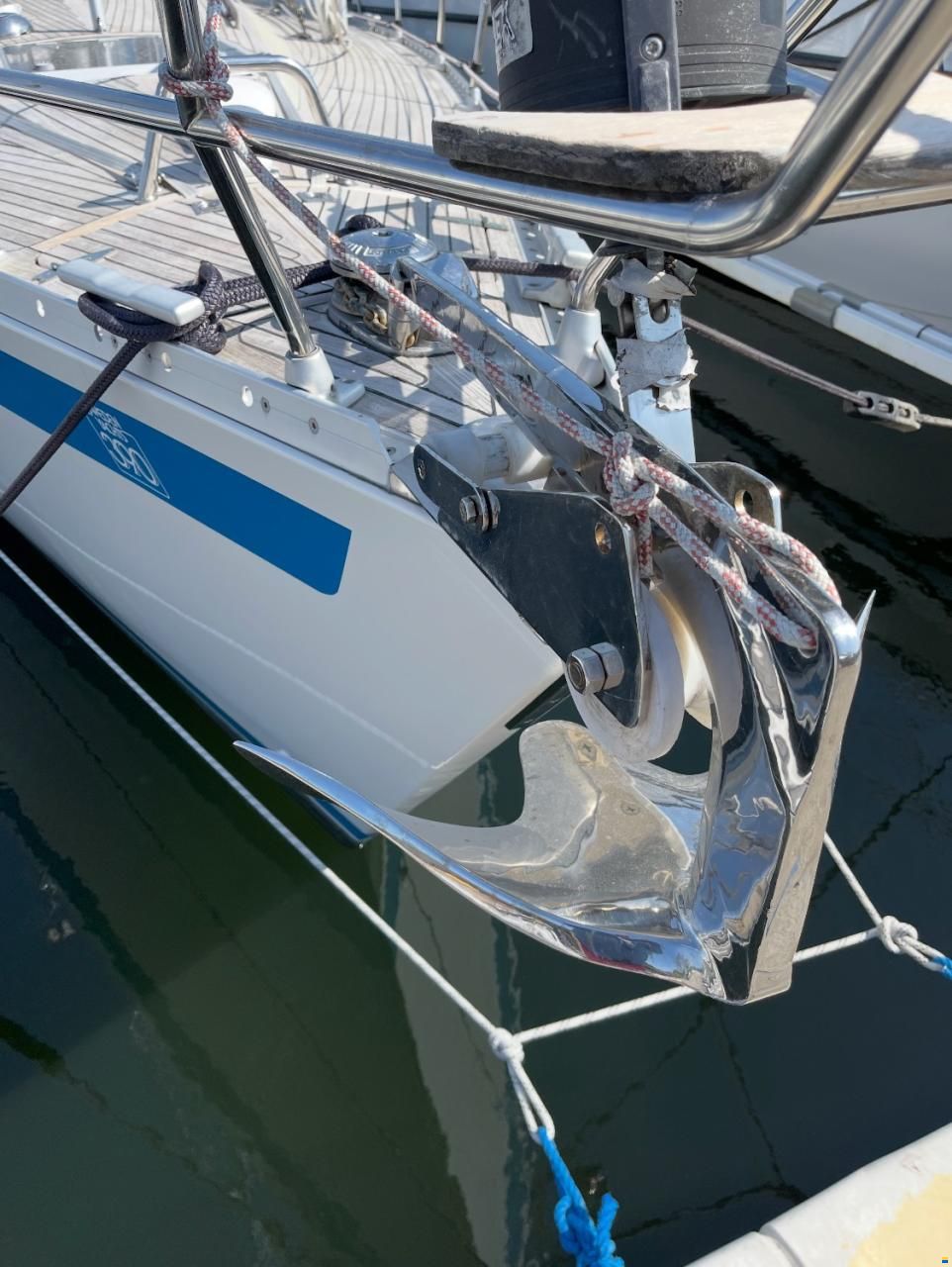 Sweden Yachts 390