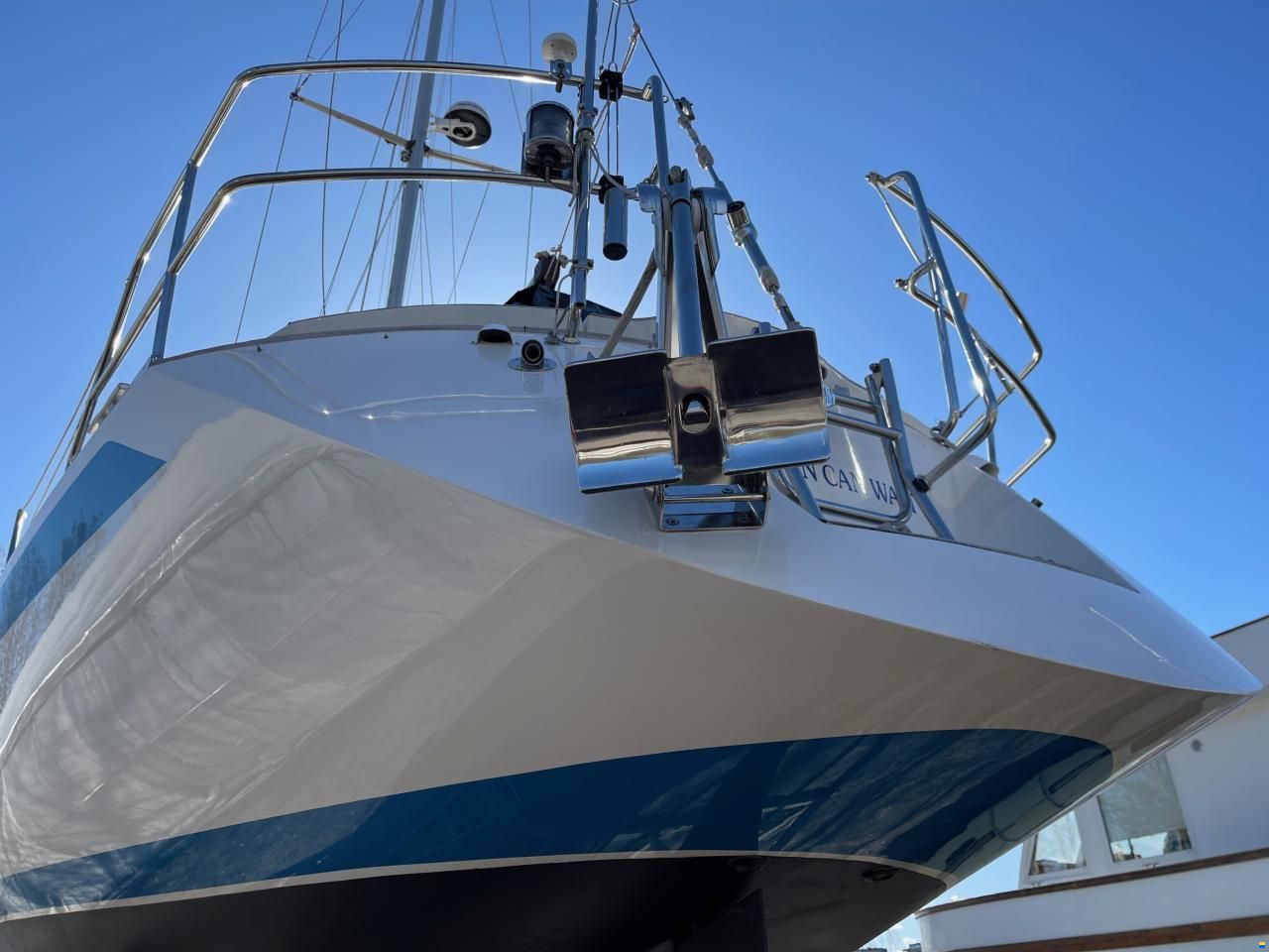 Sweden Yachts 390