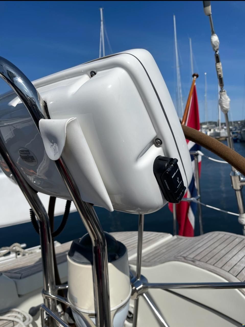 Sweden Yachts 390