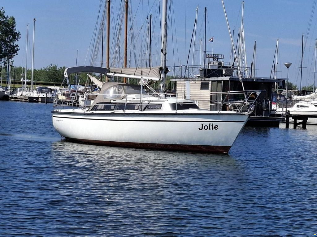 Dufour 2800