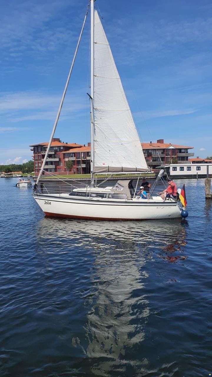 Dufour 2800
