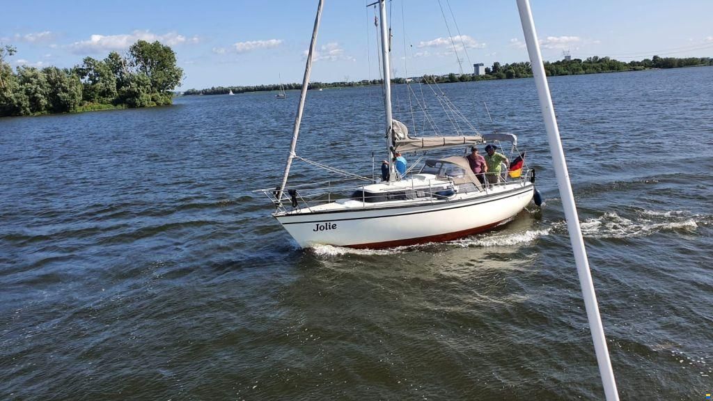 Dufour 2800