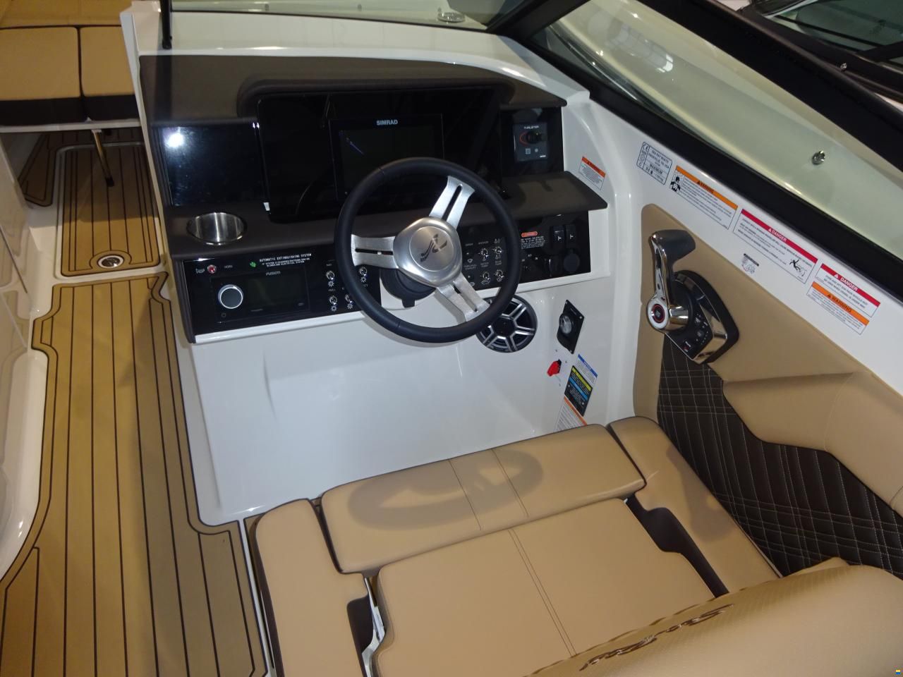 Sea Ray 290 SDXE