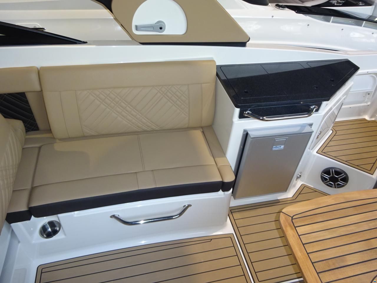 Sea Ray 290 SDXE