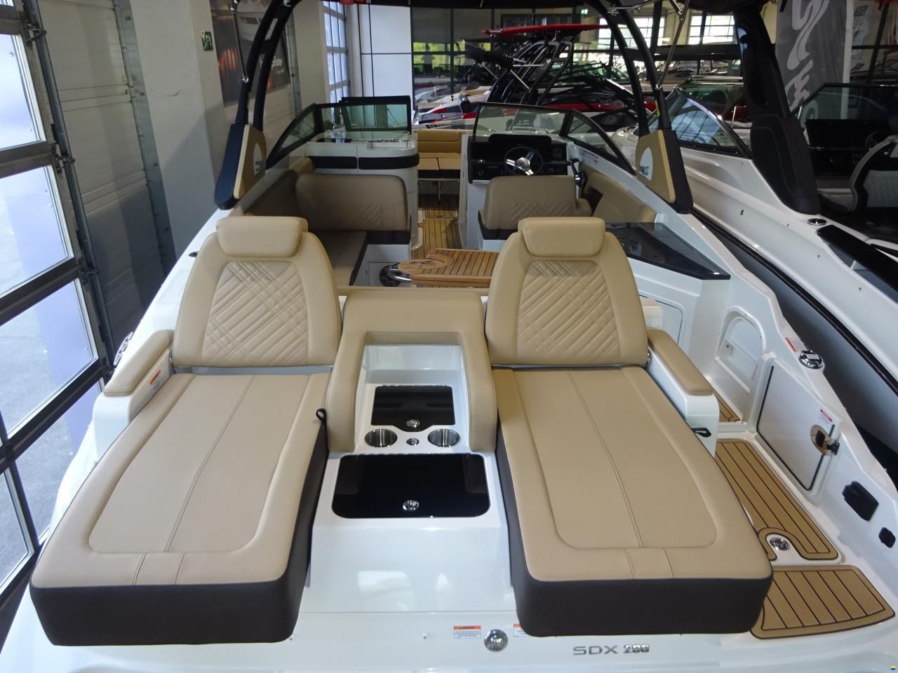 Sea Ray 290 SDXE