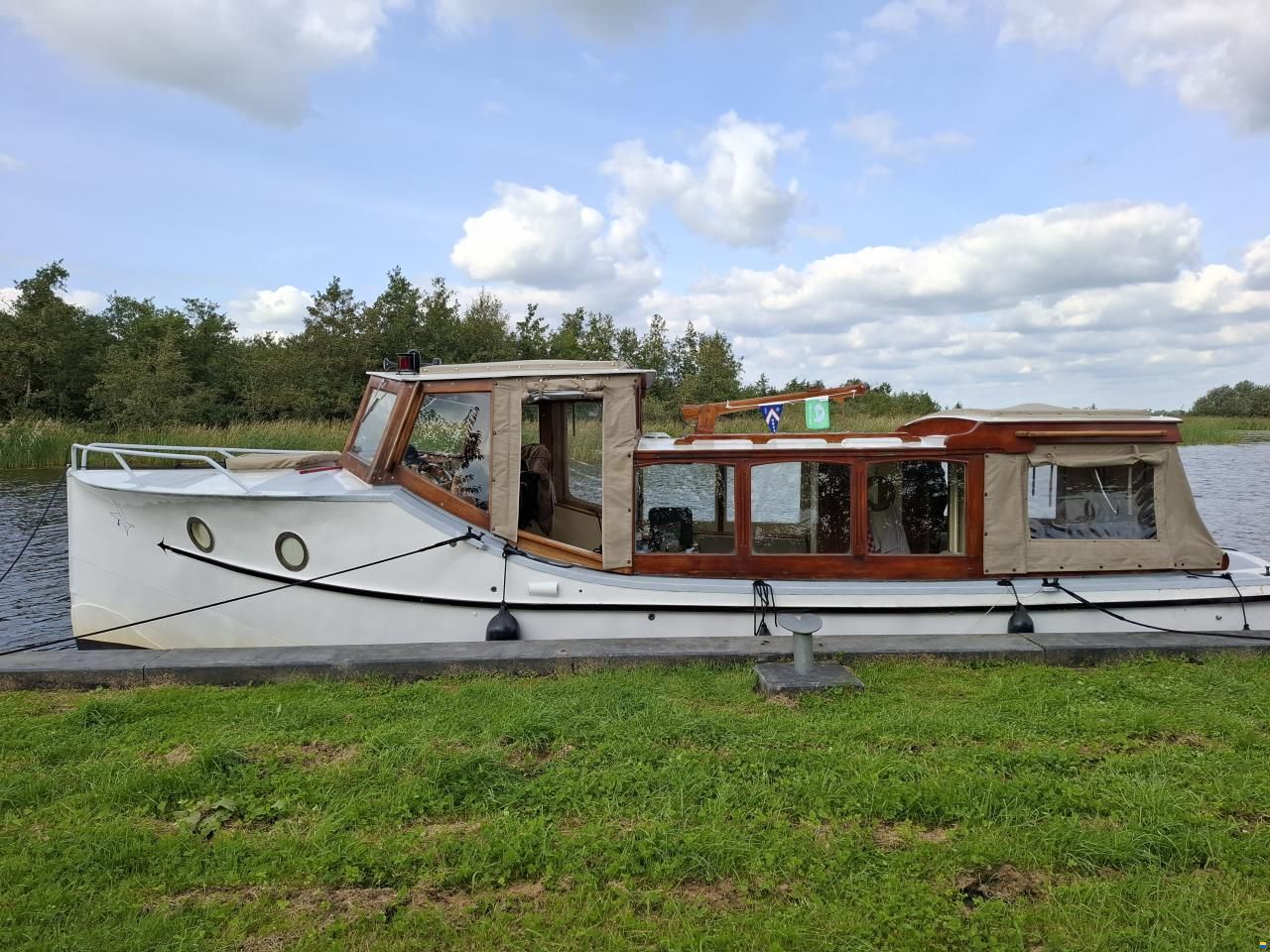 Bakdekker Salonboot