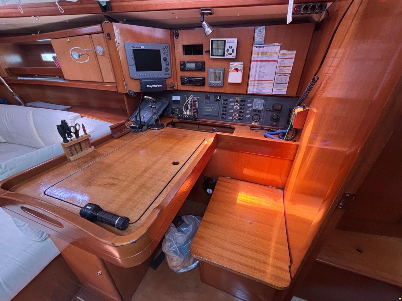 Dufour 385 GL