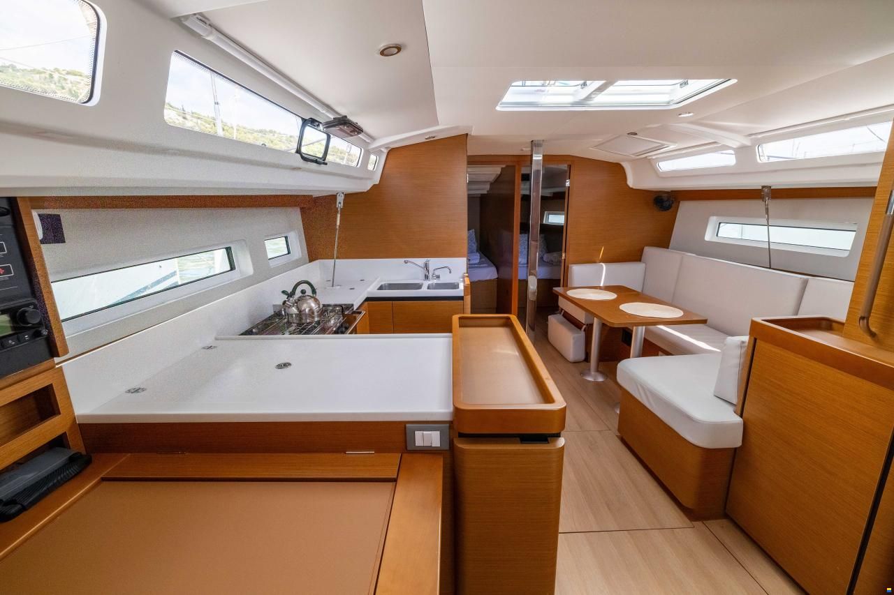 Jeanneau Sun Odyssey 440