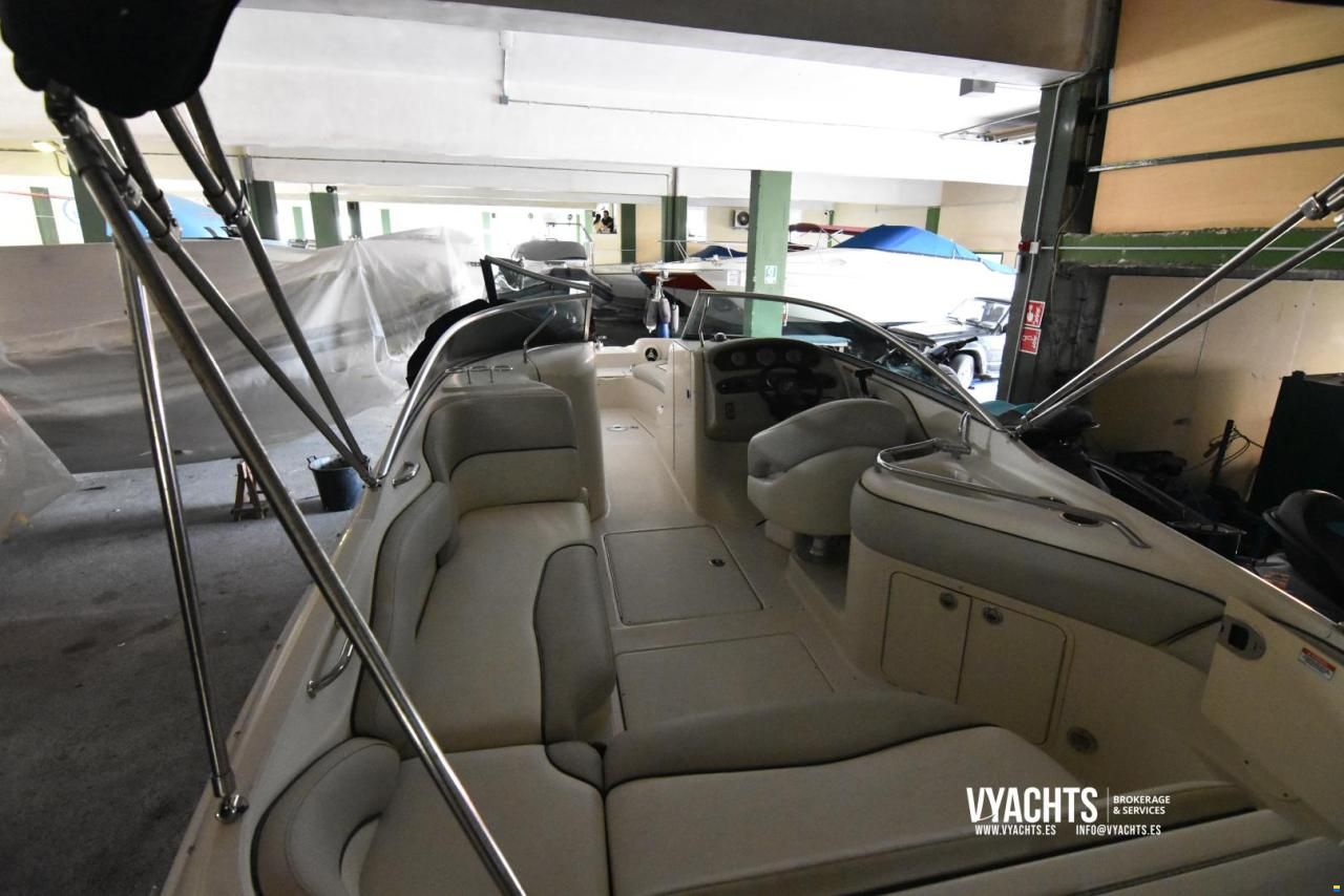 Sea Ray 240 SD
