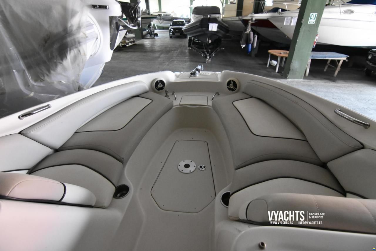 Sea Ray 240 SD