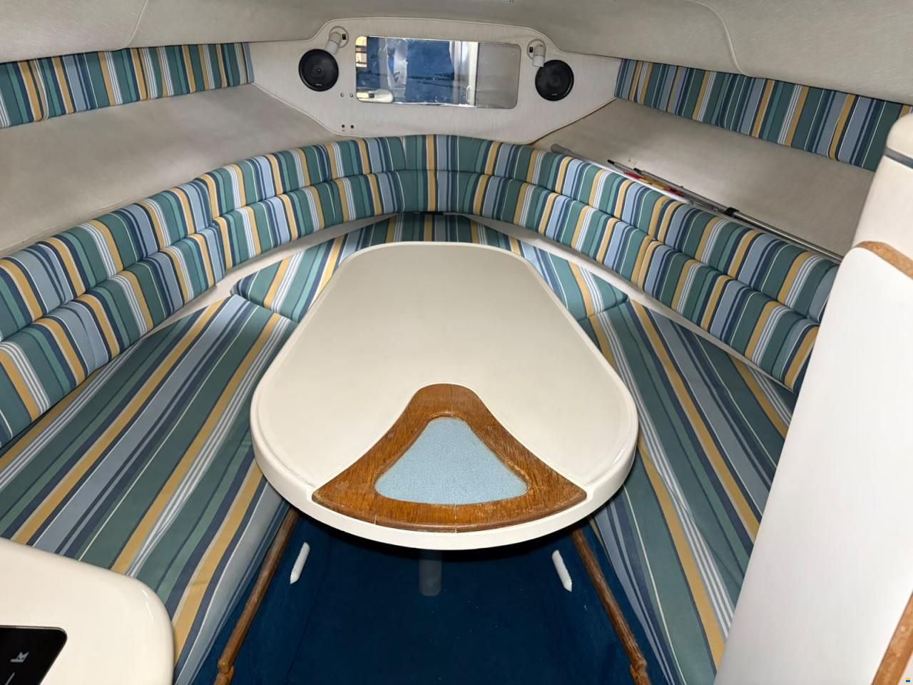 Sea Ray 270 Sundancer
