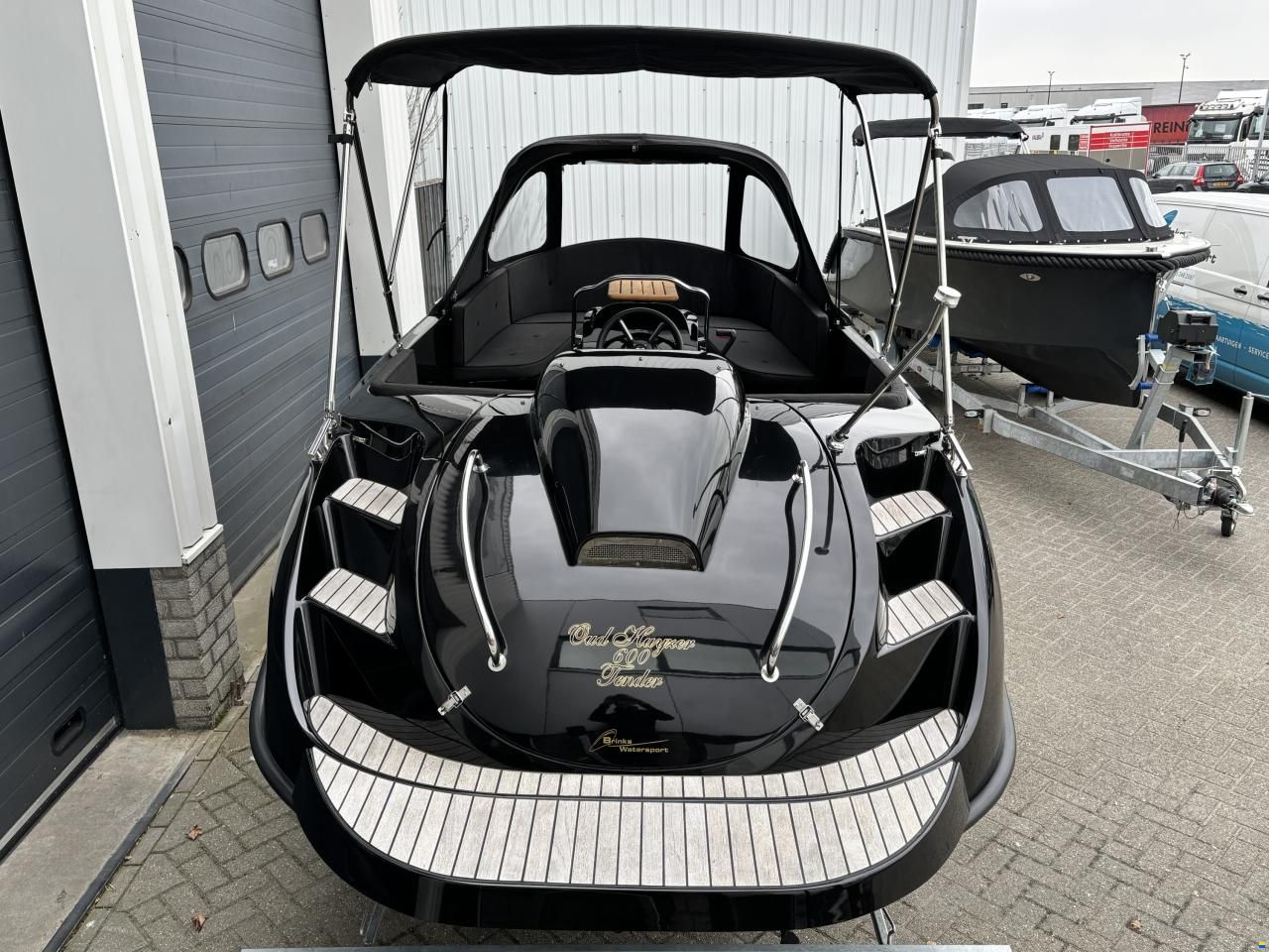 Oud Huijzer 600 Tender