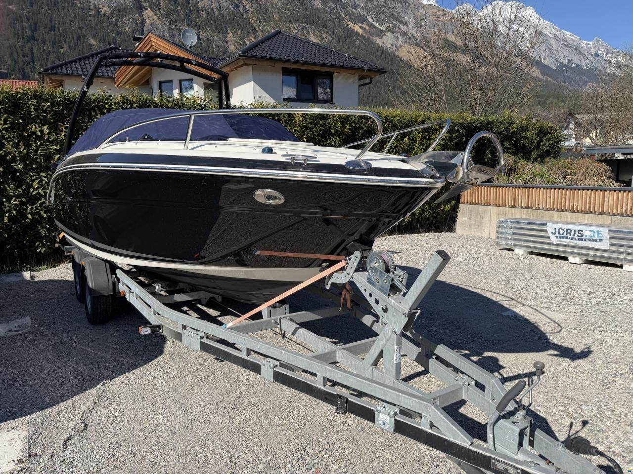 Sea Ray 210 Overnighter