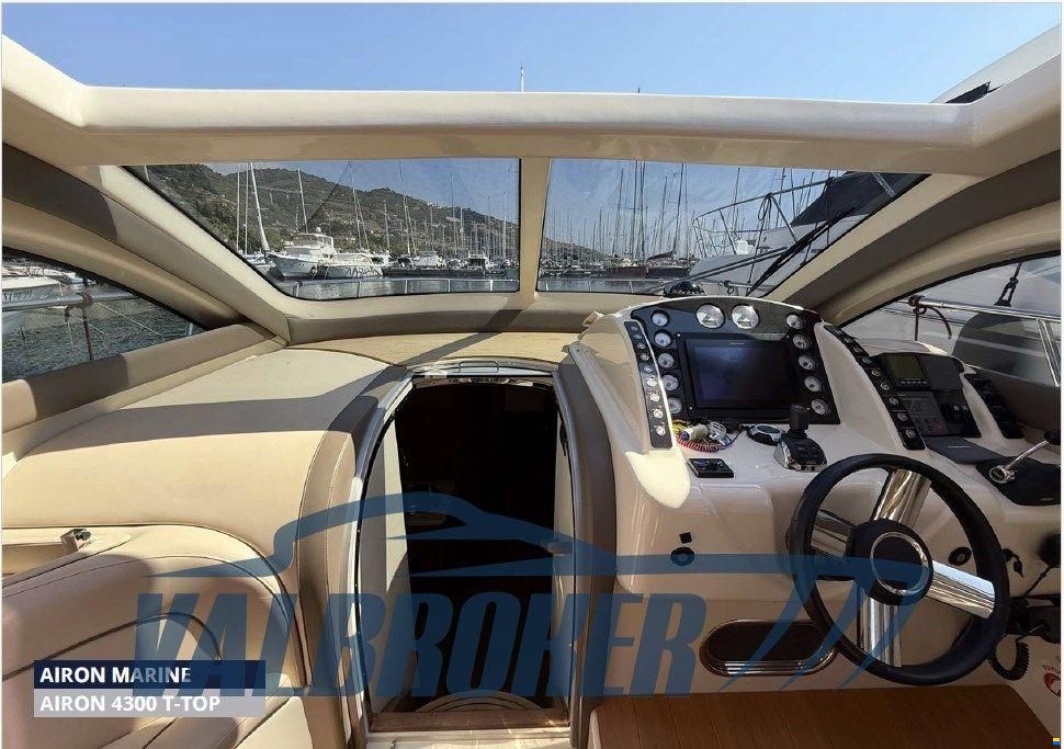 Airon Marine 4300 T-TOP