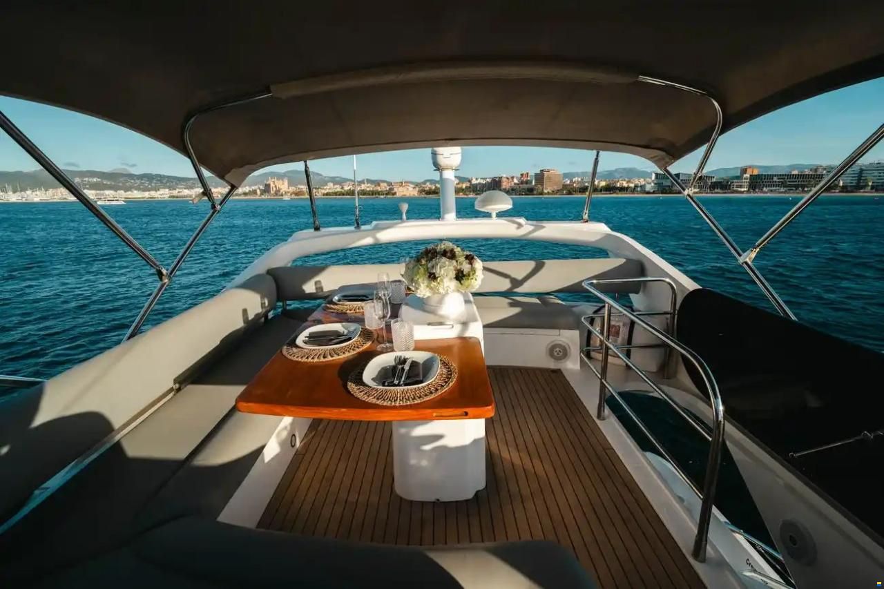 Sunseeker Manhattan 53