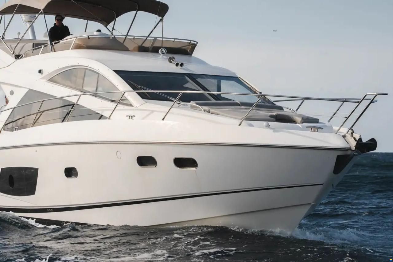 Sunseeker Manhattan 53