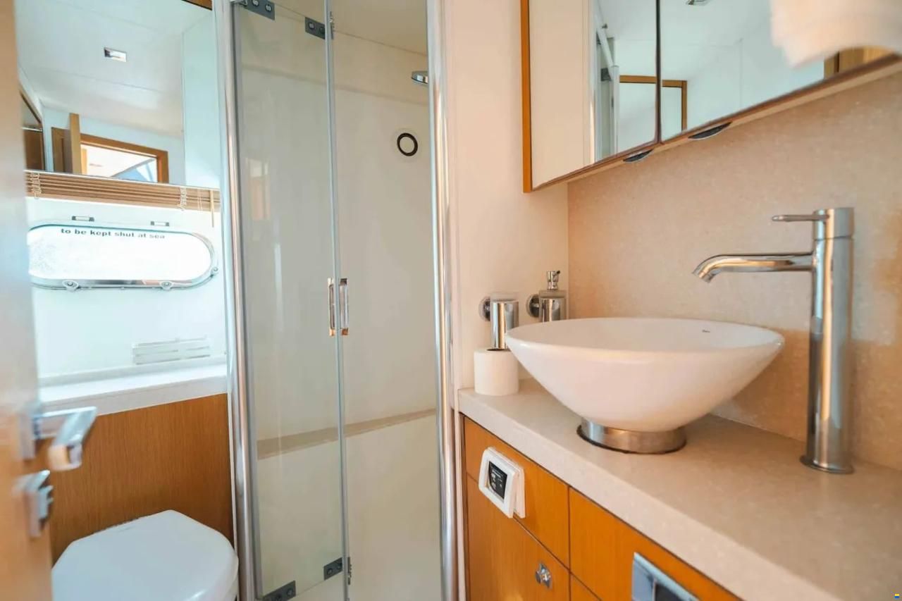 Sunseeker Manhattan 53