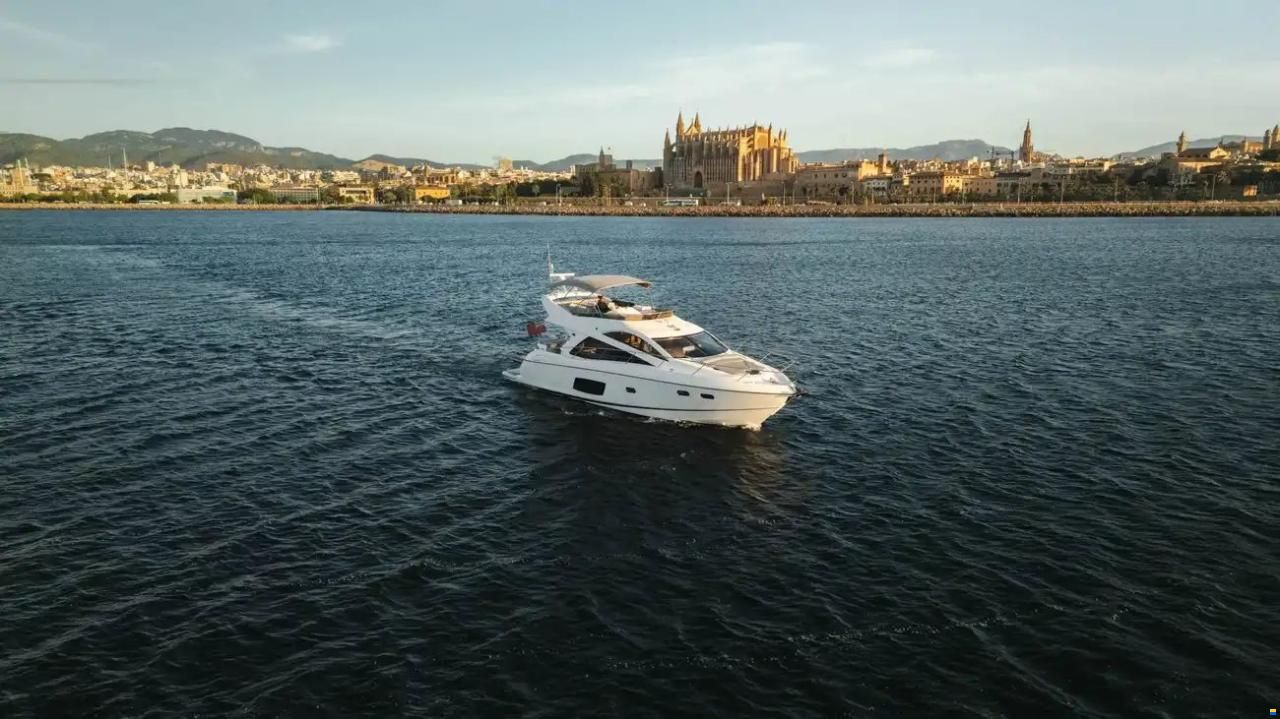 Sunseeker Manhattan 53