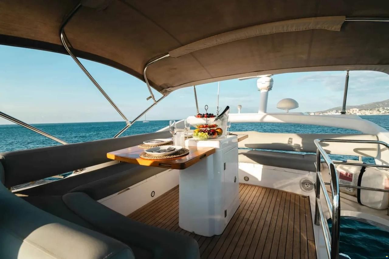 Sunseeker Manhattan 53