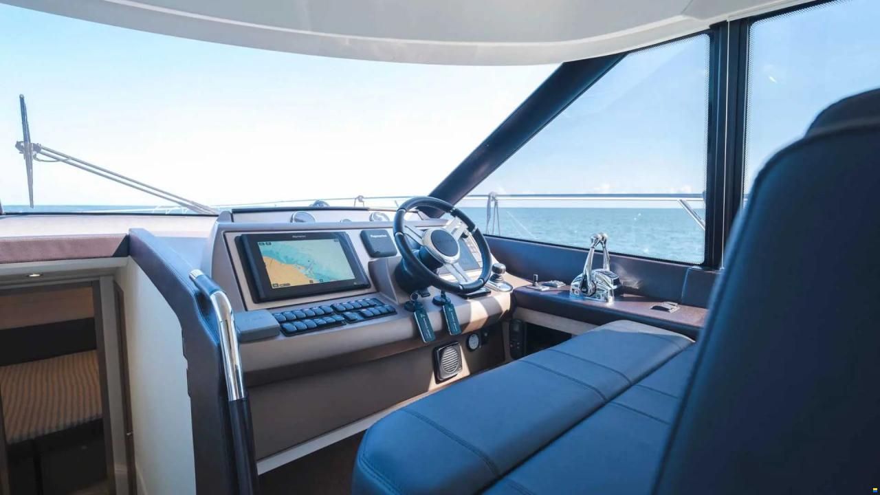 Prestige 560