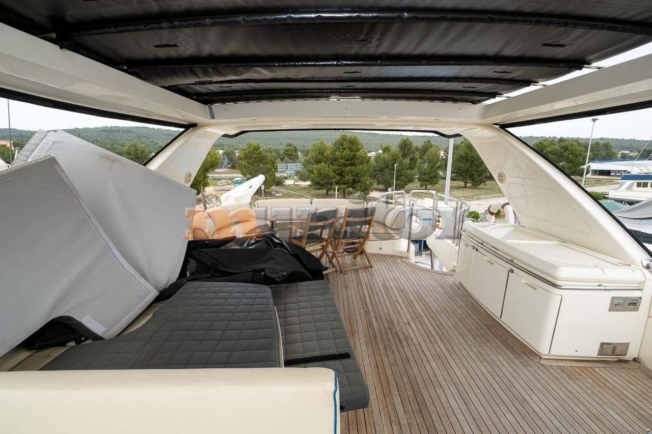 Azimut 75 Fly