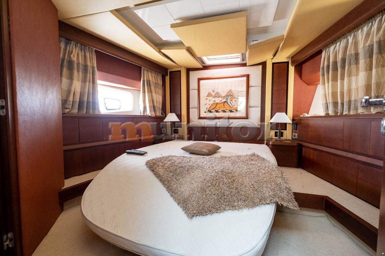 Azimut 75 Fly