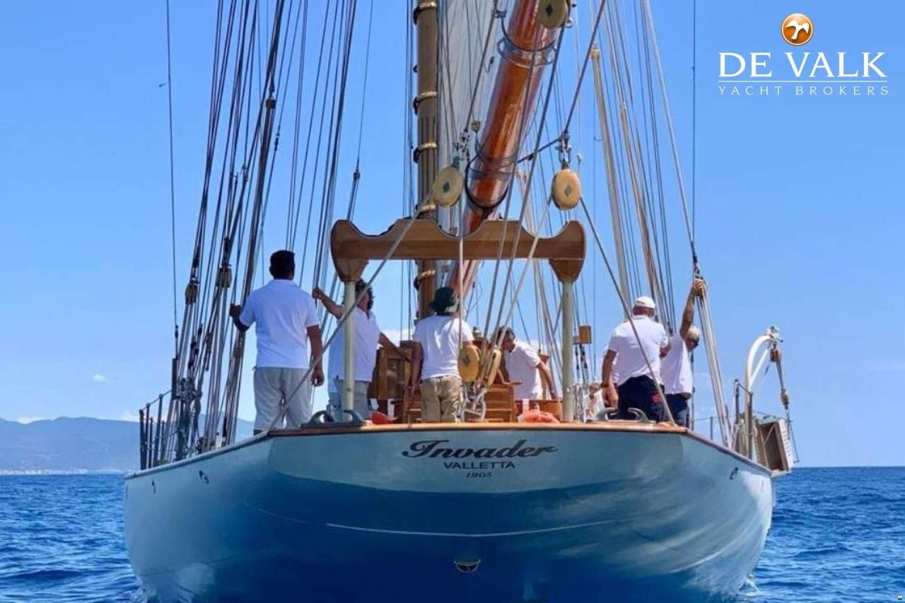 Schooner Classic gaff