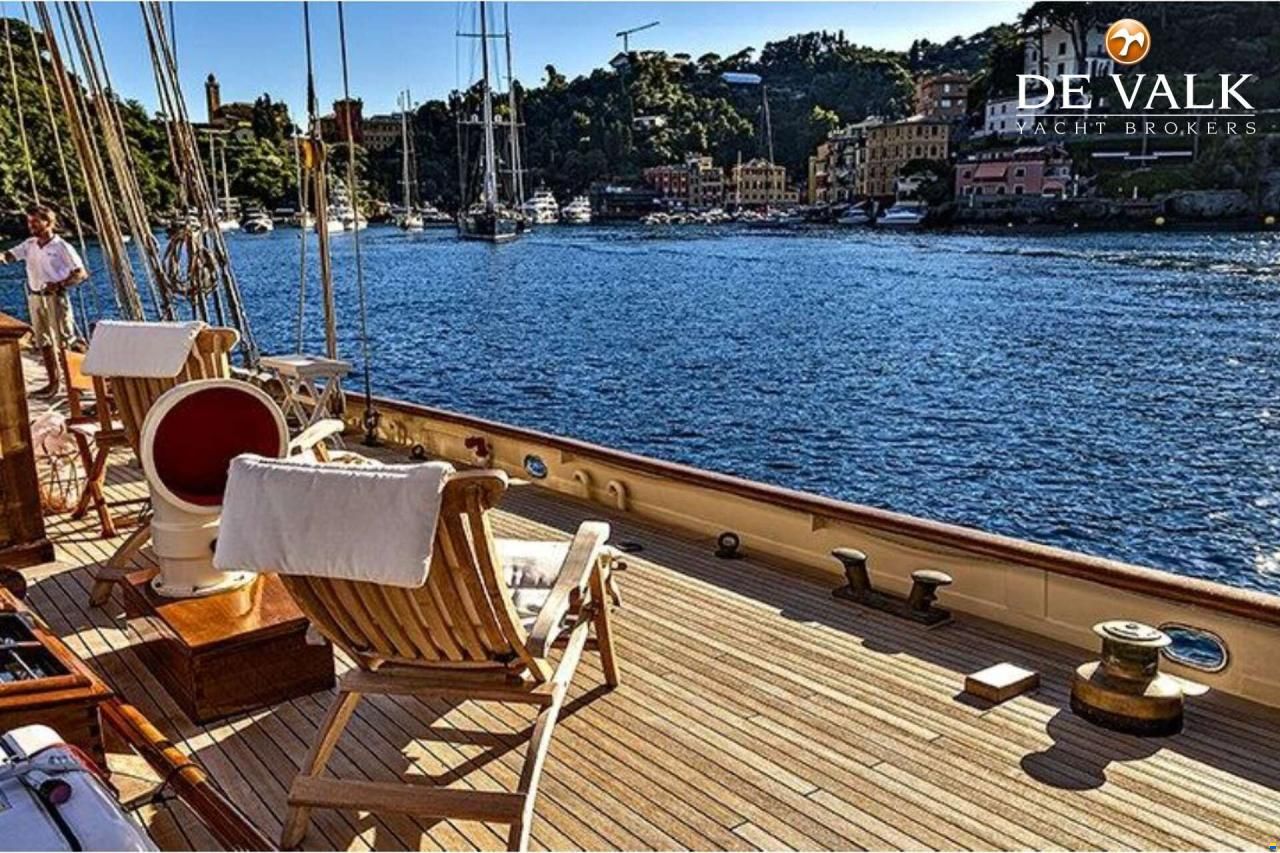 Schooner Classic gaff