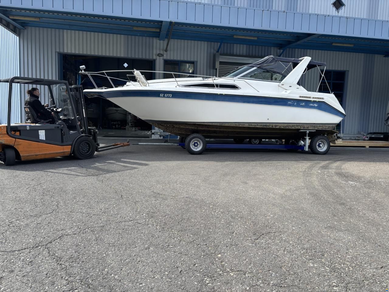 Sea Ray 270 Sundancer