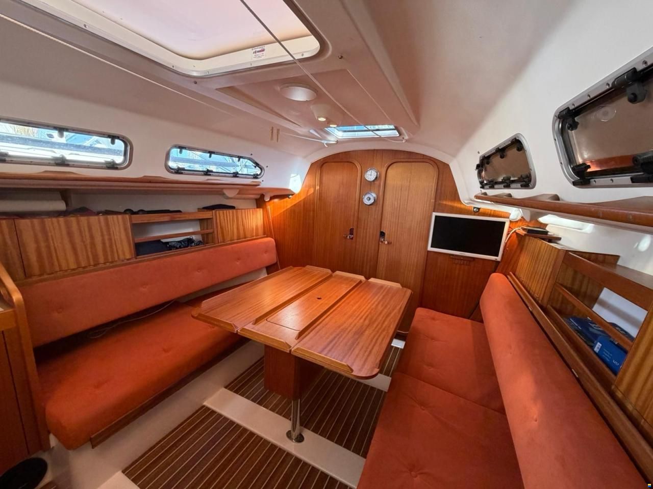 X-Yachts X-35