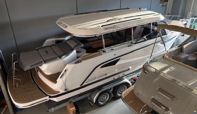 Alfastreet 23 Cabin EVO