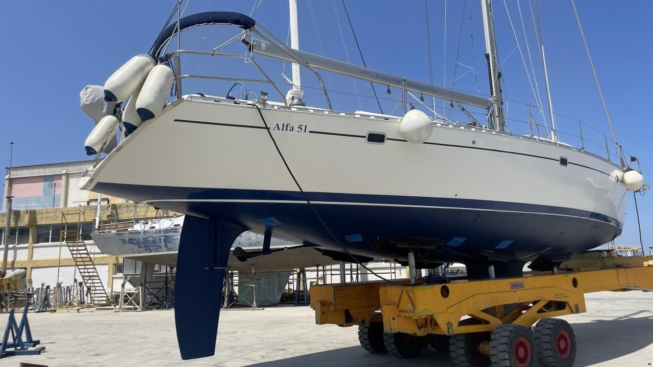 Alpha 51 Lux