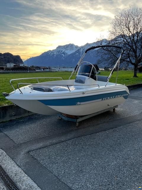 Nautical instruments