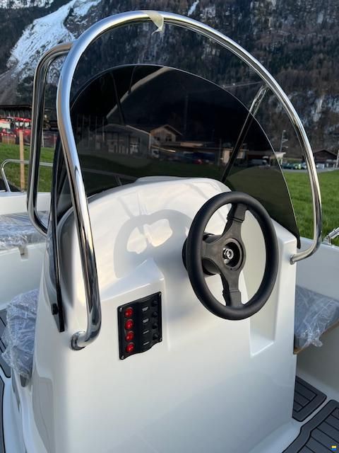 Nautical instruments